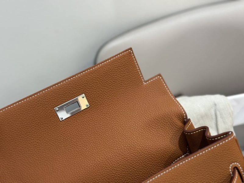 Hermes Kelly Messenger